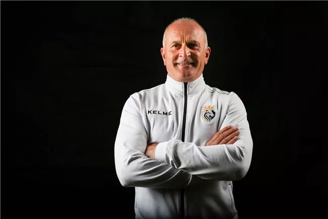 不忘初心重新启程,不忘初心重头开始