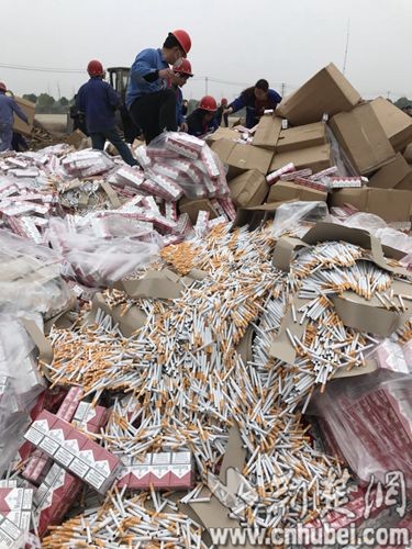 947万支假冒伪劣卷烟被集中销毁,罗城销毁1吨假冒伪劣卷烟