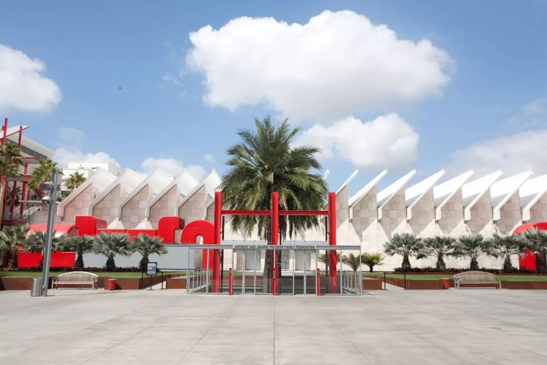 因为去了这些地方，GUCCI做出了“米兰恐怖故事”