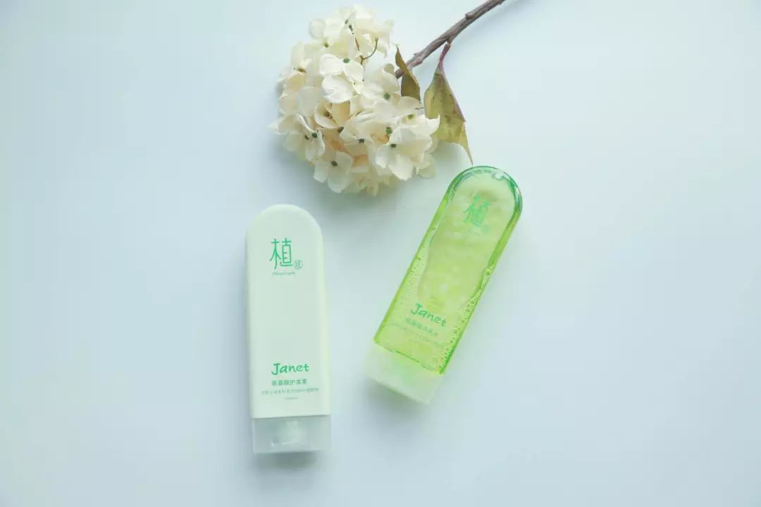 头皮屑多出油用什么牌子的洗发水,头油头皮屑掉发用什么洗发水