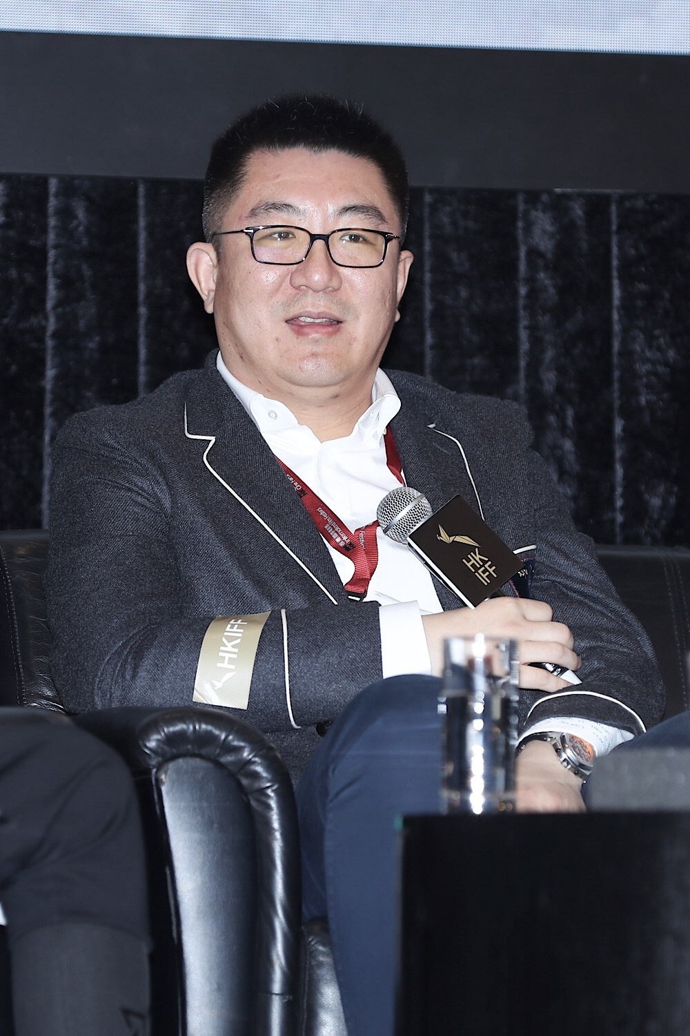 王晶被黑的最惨的一集,王晶拍电影吵到别人