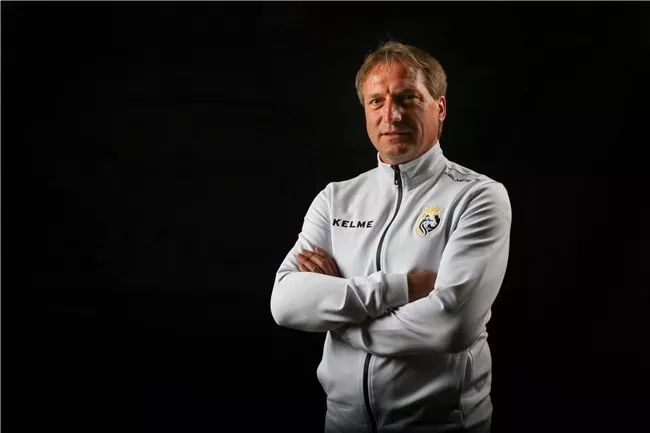 不忘初心重新启程,不忘初心重头开始