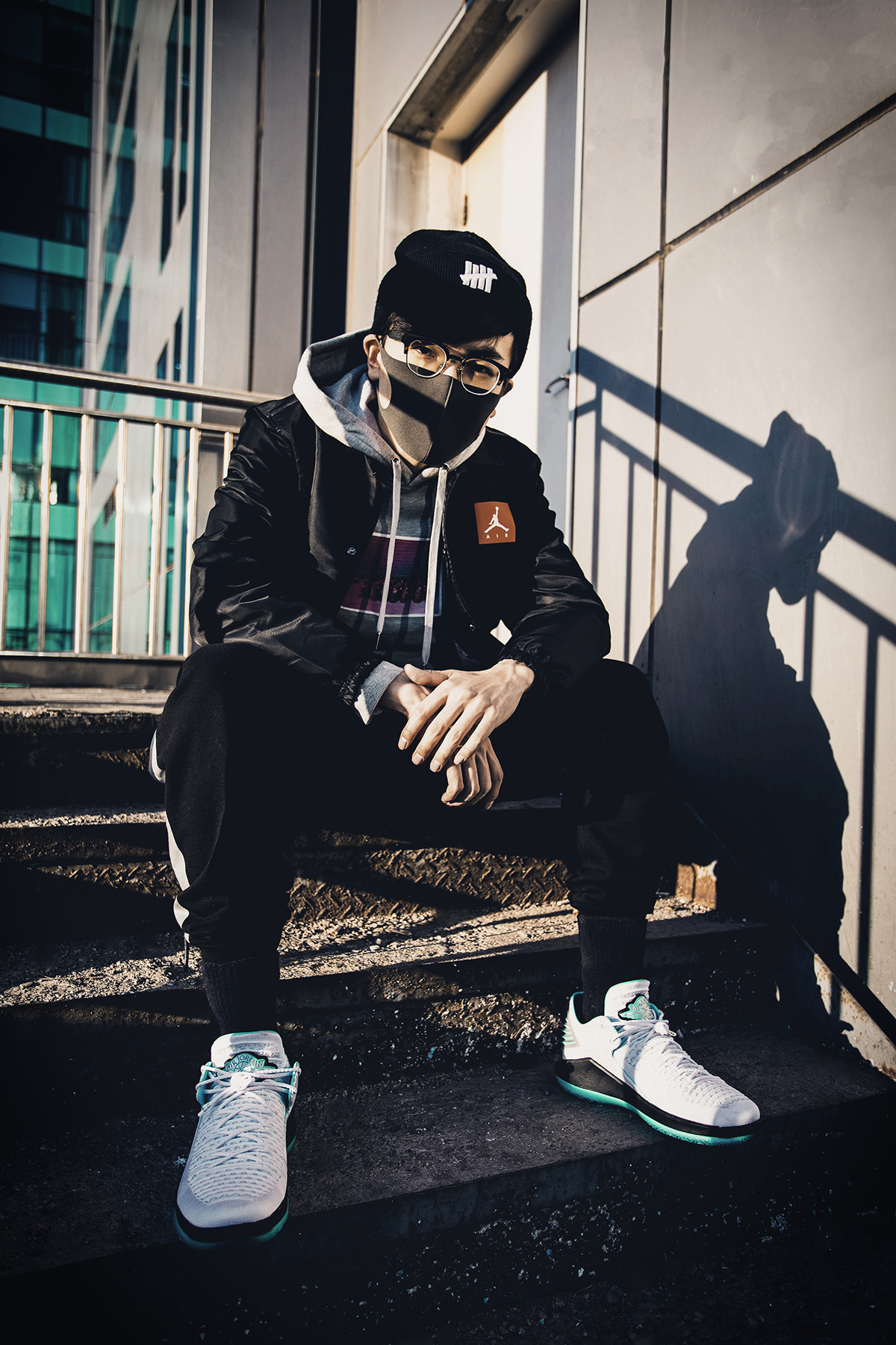 开箱上脚耐克篮球鞋,第一双airjordan正代鞋款在中国