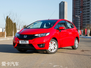 斯柯达晶锐和飞度哪个好,晶锐和polo飞度哪个好