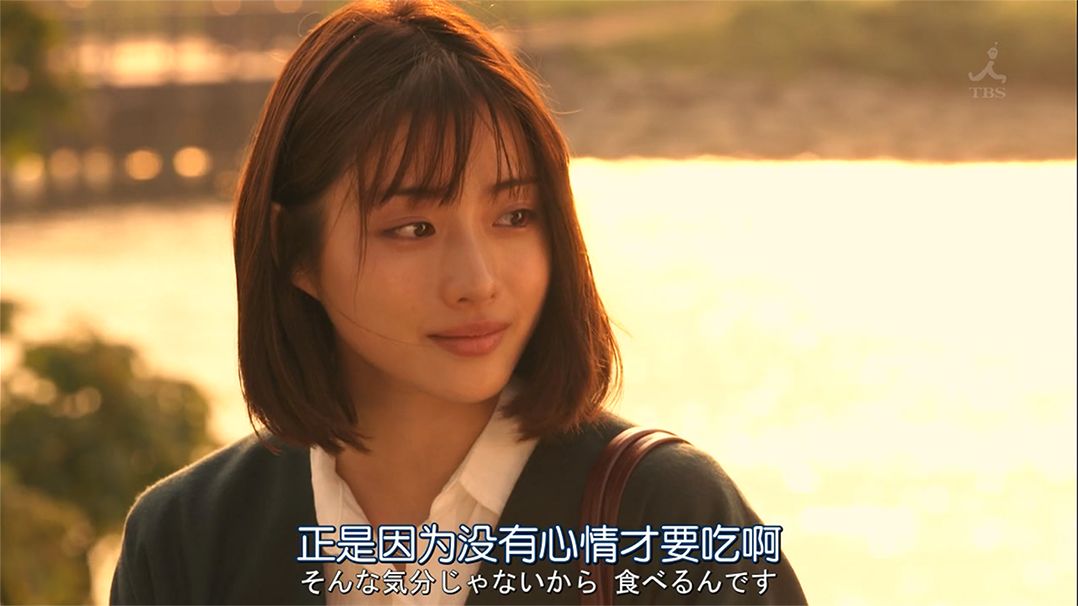 显白的口红哪款好用又持久,春天必须涂口红吗