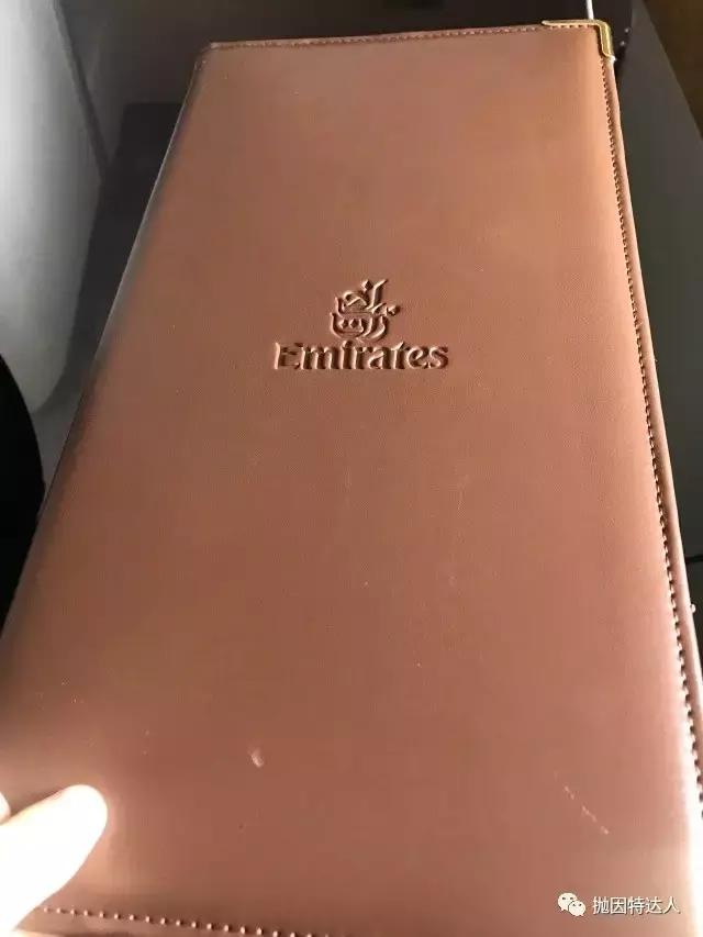 阿联酋航空777头等舱乘坐体验,带你们看一下阿联酋航空头等舱