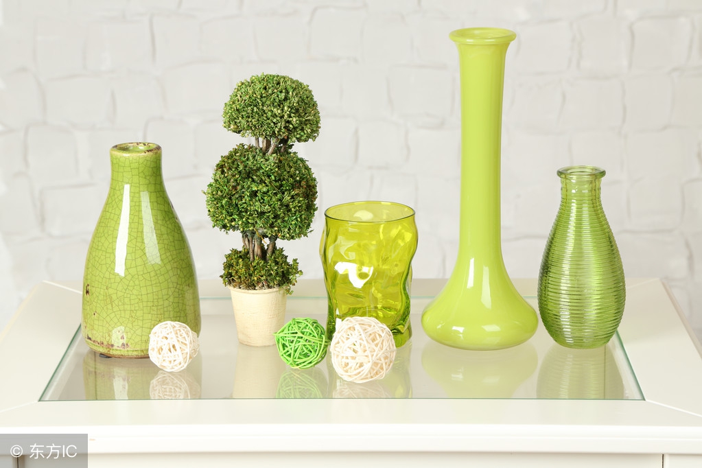 旧瓶子再利用小窍门,旧瓶子利用养花