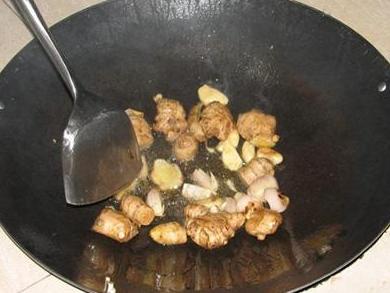 铁锅炒菜有效补铁这说法靠谱吗,铁锅炒菜怎么补铁效果最好