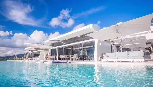 普吉岛出门就是海滩的酒店,家庭旅游普吉岛酒店哪家好