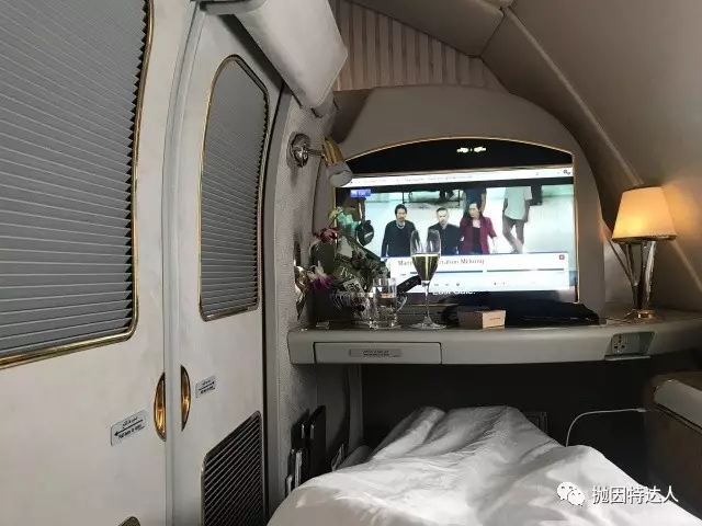 阿联酋航空777头等舱乘坐体验,带你们看一下阿联酋航空头等舱