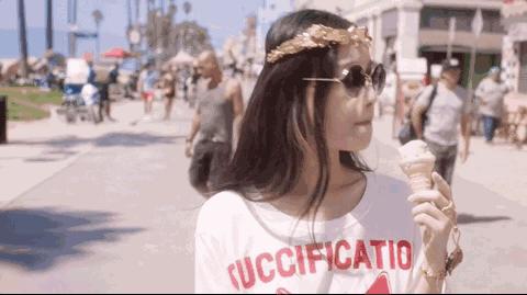 让明星戴墨镜,太阳镜绝对的时尚必备单品