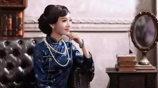 佩戴珍珠的禁忌有哪些,戴珍珠不能碰一点水吗