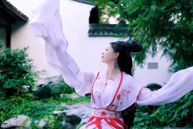 女人在什么时候不会拒绝男人,女人在什么时候不能吃冰的