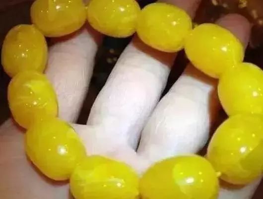 鉴别蜜蜡真假的十个方法,鉴别蜜蜡真假视频全过程