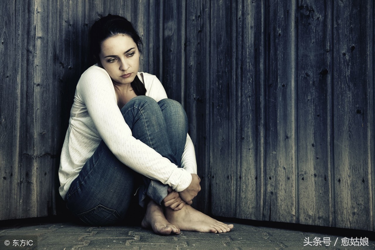 粘人女友和男友分手,女朋友嫌男朋友粘人而导致分手