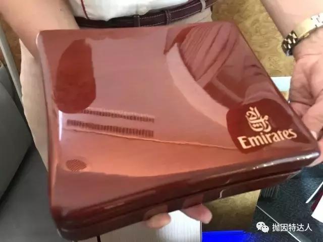 阿联酋航空777头等舱乘坐体验,带你们看一下阿联酋航空头等舱