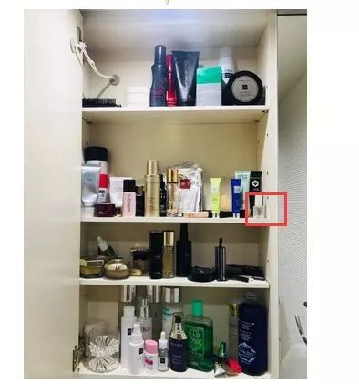 猪精boy们的梳妆台产品都分分钟过万了!?说好一起用大宝的呢?