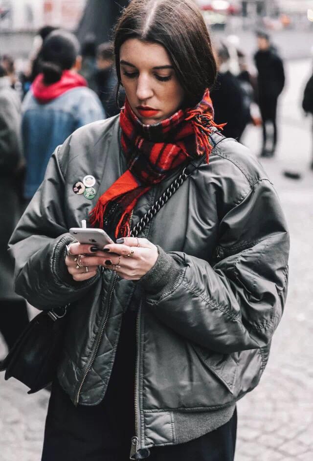 怎么选择适合自己的围巾,如何选择适合自己的围巾