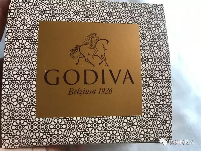 阿联酋航空777头等舱乘坐体验,带你们看一下阿联酋航空头等舱