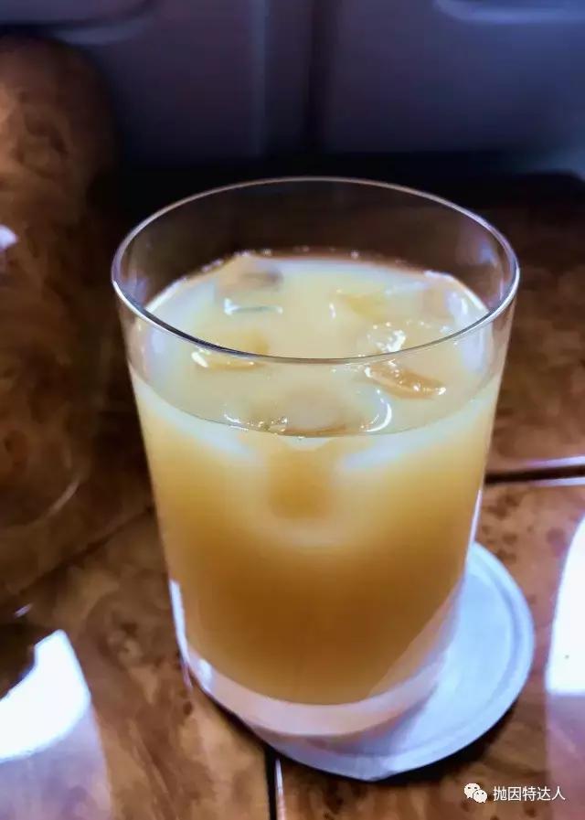 阿联酋航空777头等舱乘坐体验,带你们看一下阿联酋航空头等舱