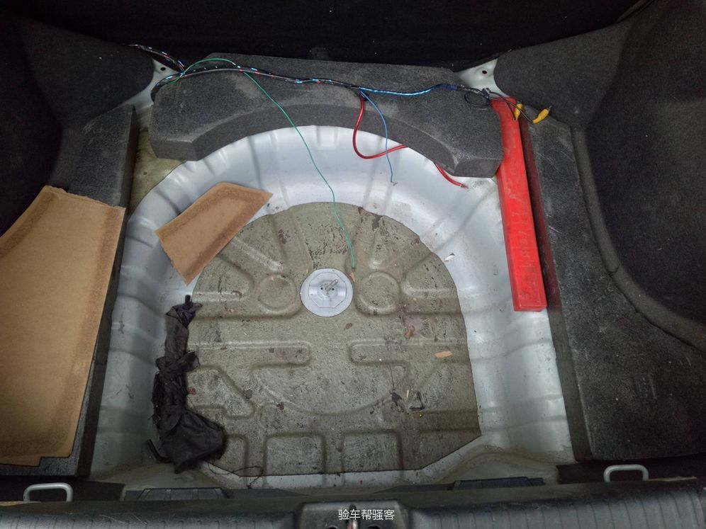 联名精品车,专卖豪车店