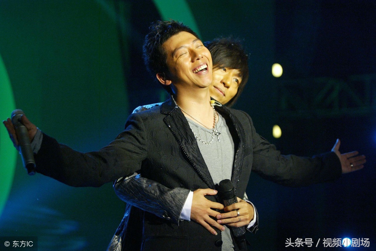 tfboys和beyond在世界影响力,beyond和tfboys谁的歌多