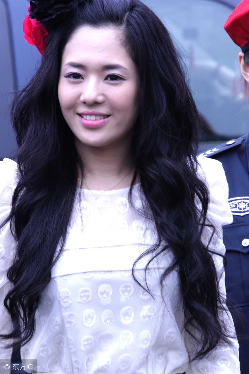 *优女**退役后能不能生小孩，看苍老师怎么回应的就明白了！