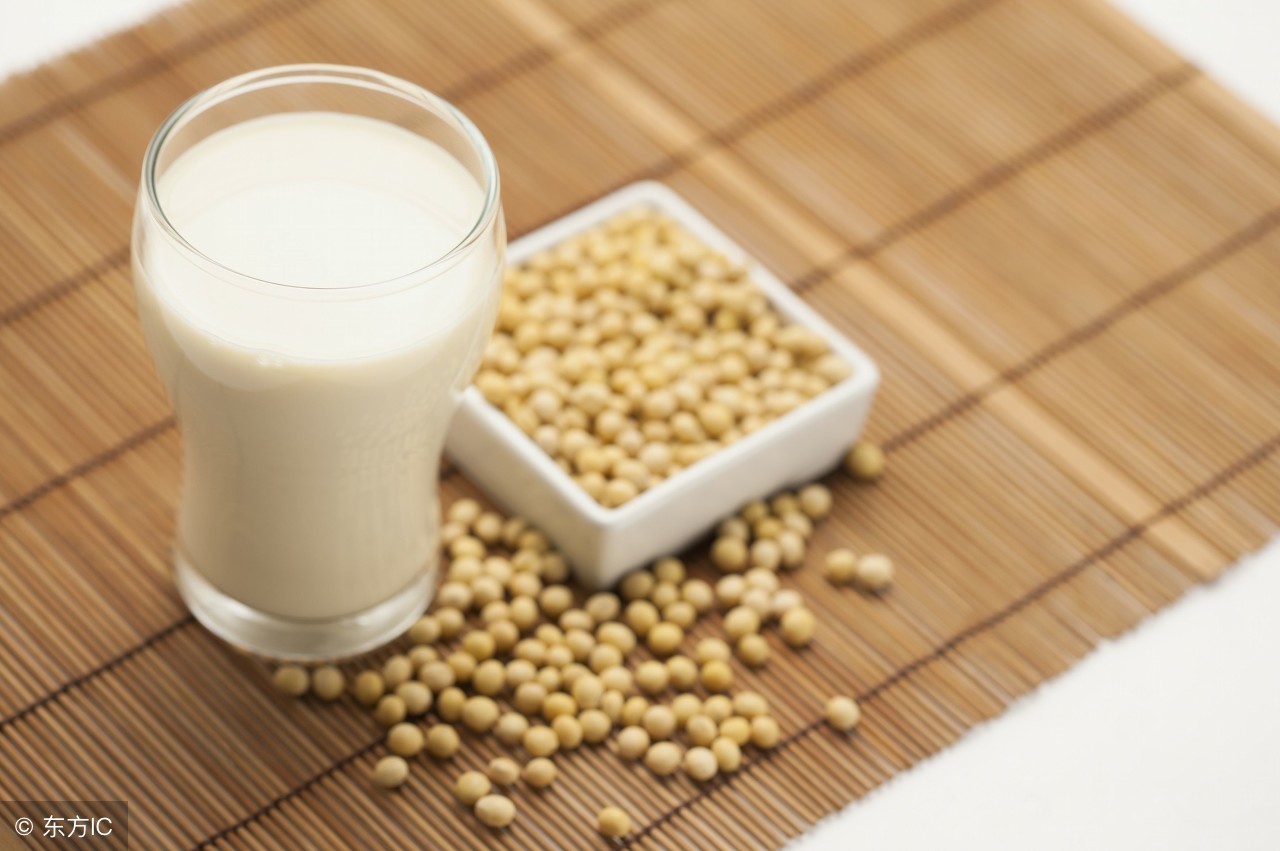 揉一揉胸部真的变大了!那些广为流传的丰胸“偏方”真的有用吗?