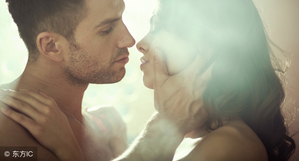 接吻是什么感觉能详细描述下吗,什么时候接吻才是初吻