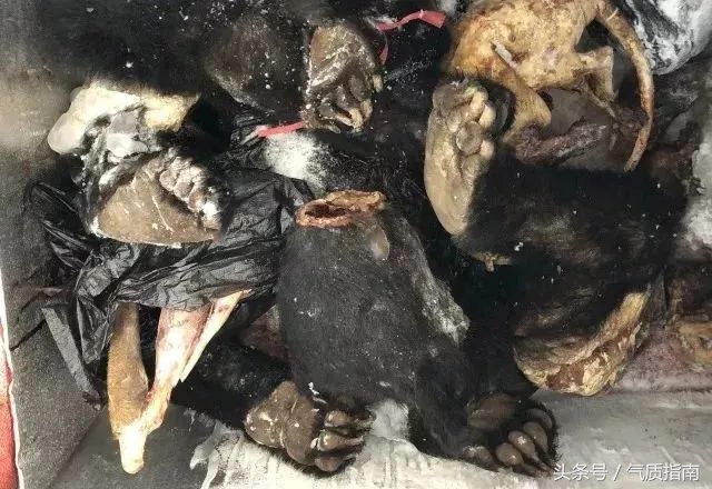 朋友圈里卖低价服装的真相,朋友圈代购真实案例