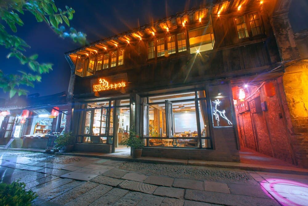 此处留白,此处故意留白