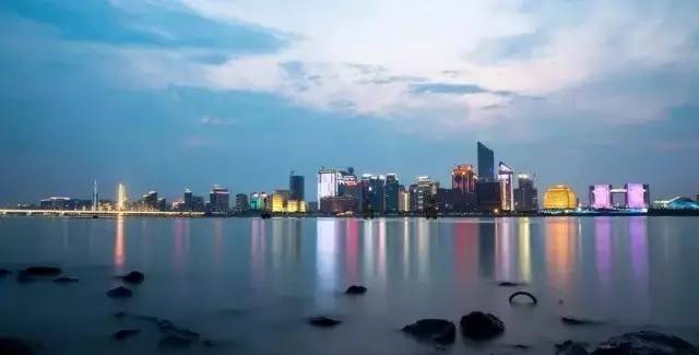 杭州玩一天怎样安排行程,在杭州玩两天攻略怎么做