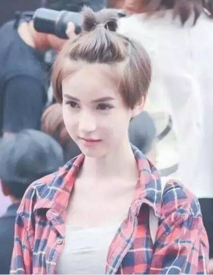 泰国最美变性人Poy来济后福利贴~知道中国十大变性美人是谁吗?世界十大又是谁吗?看后绝对包君满意~