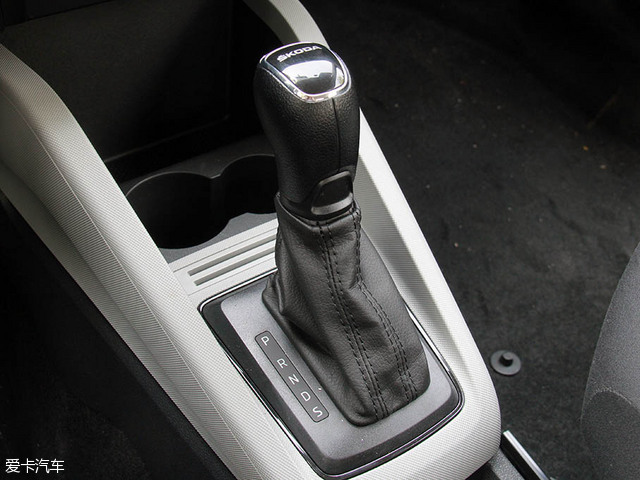 斯柯达晶锐和飞度哪个好,晶锐和polo飞度哪个好