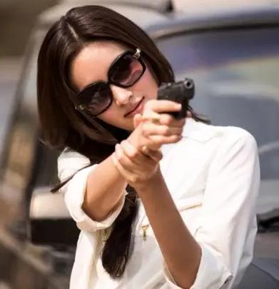 泰国最美变性人Poy来济后福利贴~知道中国十大变性美人是谁吗?世界十大又是谁吗?看后绝对包君满意~