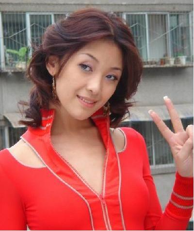 泰国最美变性人Poy来济后福利贴~知道中国十大变性美人是谁吗?世界十大又是谁吗?看后绝对包君满意~