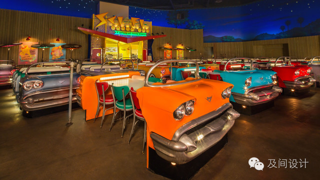 创意暴走在海上看电影？8种新奇电影院挑战你的五感体验