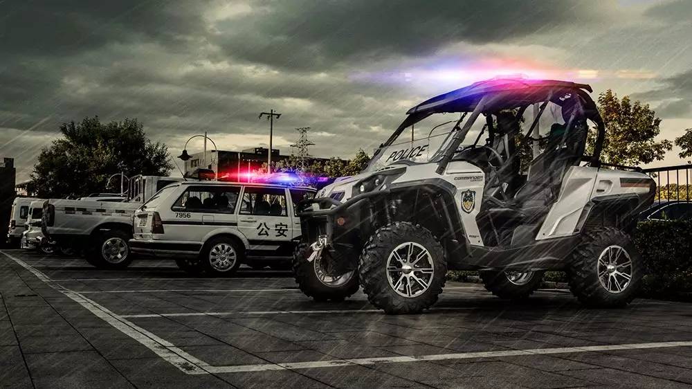 廖*勇尚**：从摄影到设计，他把爱好生生地演绎成事业