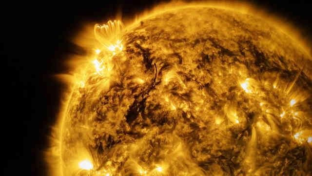 一言不合飙画质!CANTVW55电视深度评测