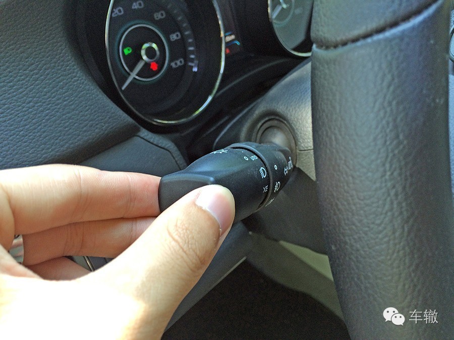 试驾北汽bj40,北汽eu260电动车怎么样