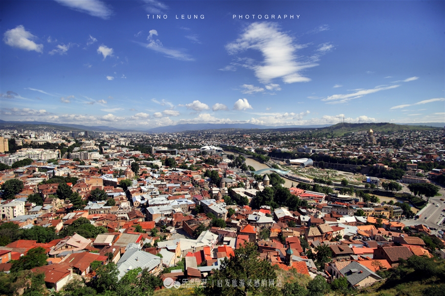 这个只有1/3个广东省大小的国家，好