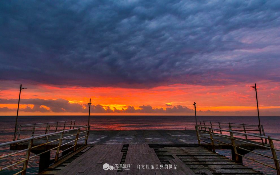 这个只有1/3个广东省大小的国家，好
