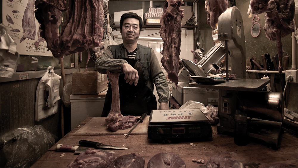 廖*勇尚**：从摄影到设计，他把爱好生生地演绎成事业