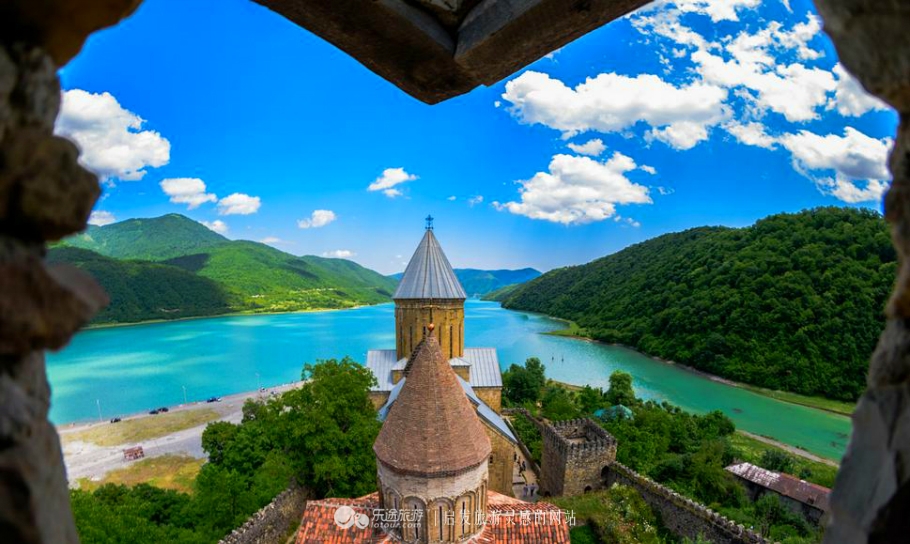 这个只有1/3个广东省大小的国家，好