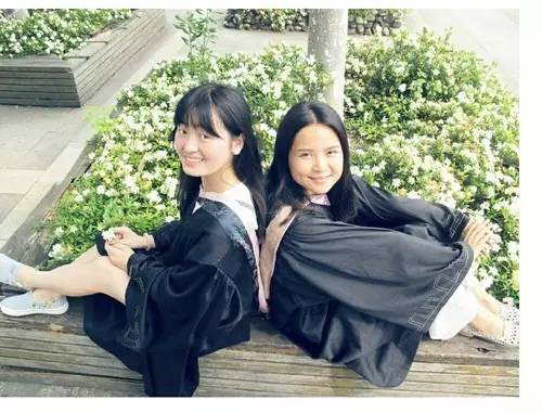 暗黑系石楠花退场的夏天，谁才是武汉新一轮的夏花担当？