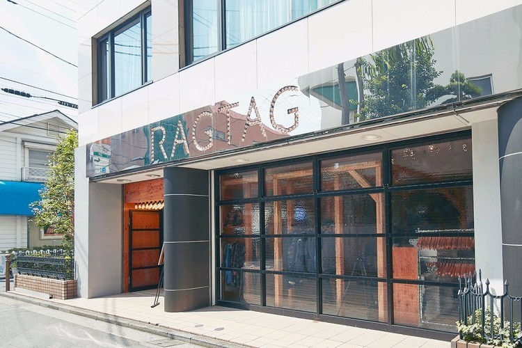 你肯定不知道，2件ZARA的钱能买一身CHANEL