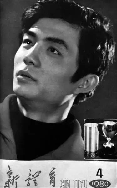 踢球的都是男模?男排队员表示不服!