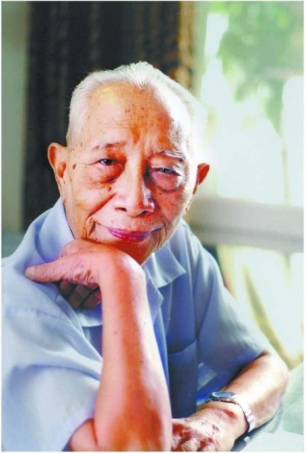 甘惜分简介,甘惜分