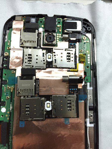 Get新技能:不去售后自行更换motogSIM卡卡槽