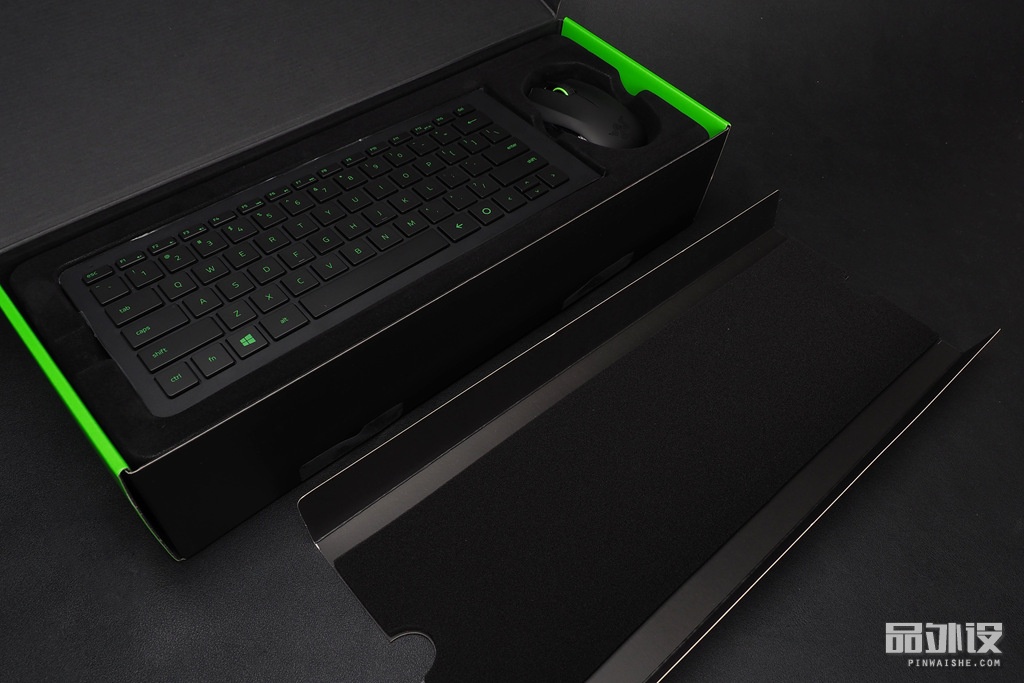 雷蛇黑寡妇竞技版键盘2014测评,雷蛇终极版键盘测评